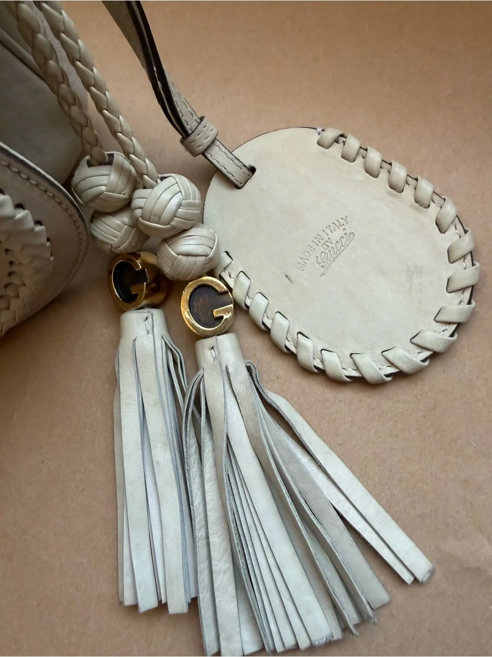 Gucci Horsebit Satchel Bag in Ivory